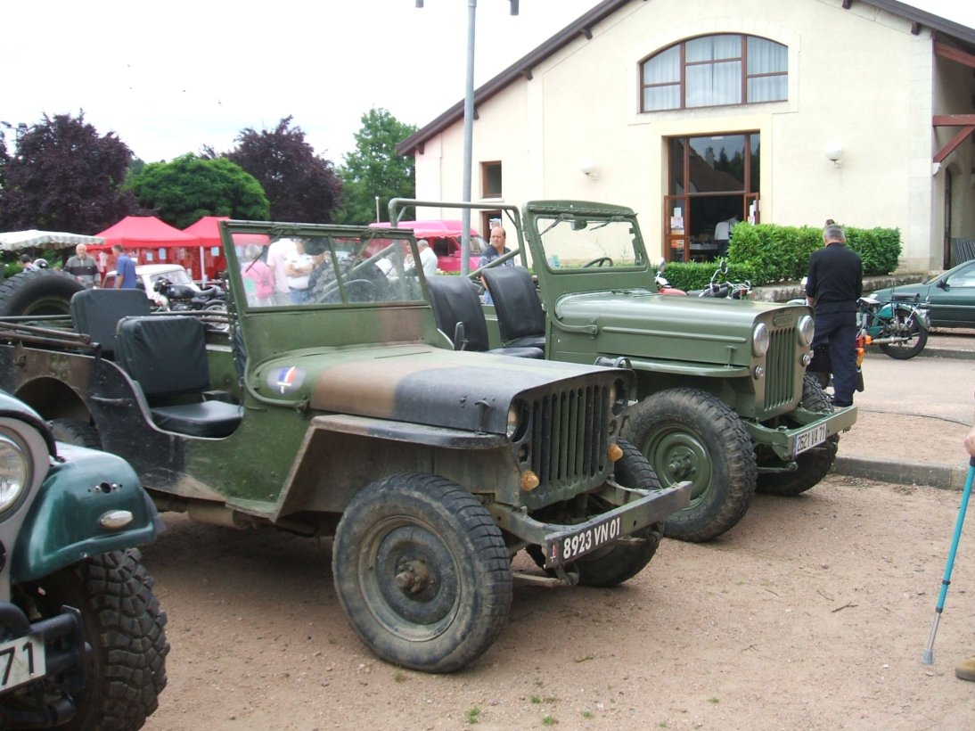 véhicules militaire